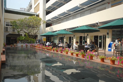 campus